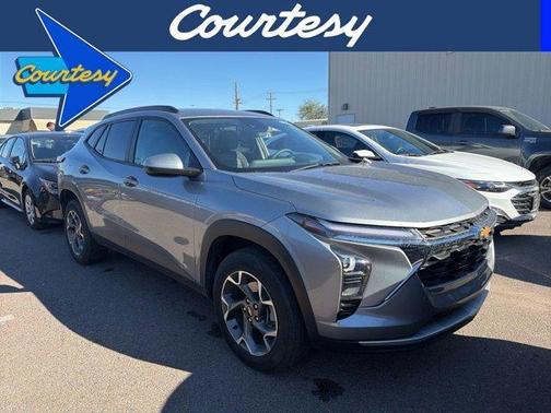 2024 Chevrolet Trax LT