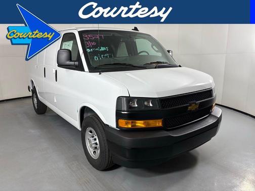 Summit White 2026 Chevrolet Express 2500 Work Van