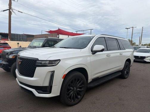 2022 Cadillac Escalade ESV Luxury