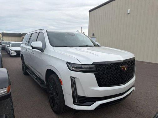 2022 Cadillac Escalade ESV Luxury