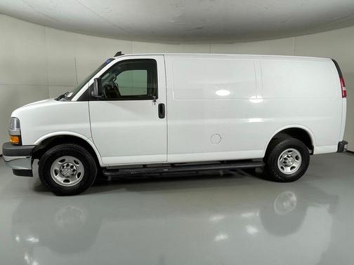 2022 Chevrolet Express 2500 Work Van