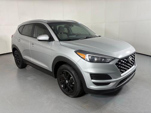 Stellar Silver 2021 Hyundai TUCSON Value