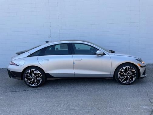 2025 Hyundai IONIQ 6 Limited