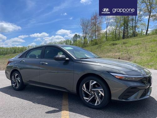 2025 Hyundai ELANTRA HEV SEL Sport