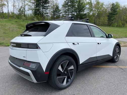 2025 Hyundai IONIQ 5 SEL