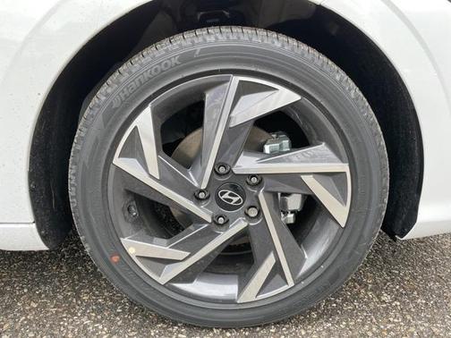 2025 Hyundai ELANTRA HEV Limited