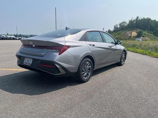 2025 Hyundai ELANTRA HEV Blue