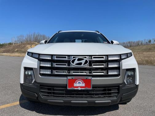2025 Hyundai SANTA CRUZ SEL Activity