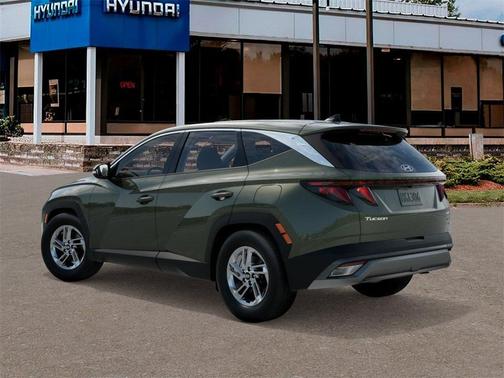 2026 Hyundai TUCSON SE