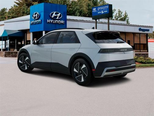 2025 Hyundai IONIQ 5 SEL