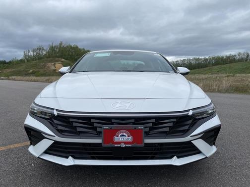 2025 Hyundai ELANTRA HEV Limited