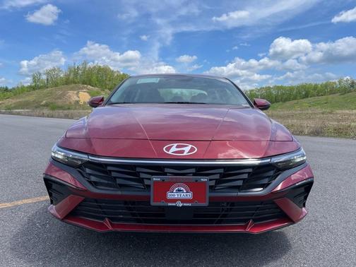 2025 Hyundai ELANTRA HEV Limited