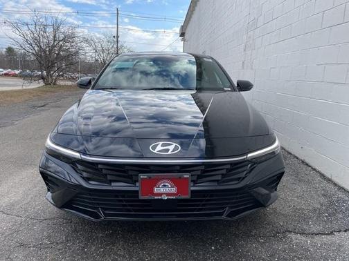2025 Hyundai ELANTRA HEV Limited