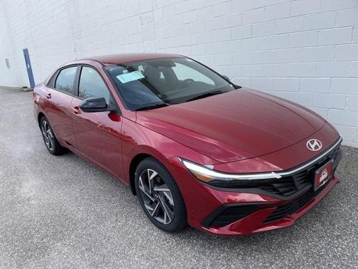 2025 Hyundai ELANTRA SEL Sport