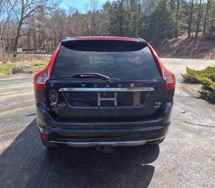 2016 Volvo XC60 T6 Drive-E