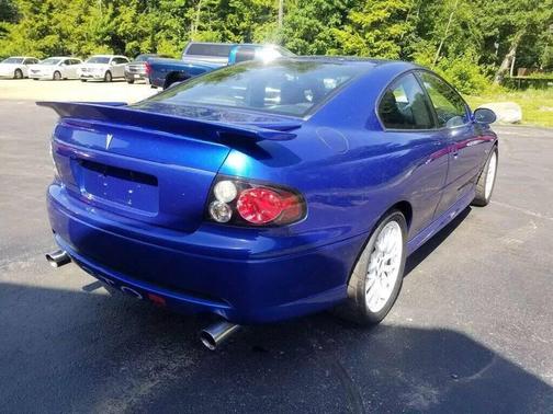 2006 Pontiac GTO Base