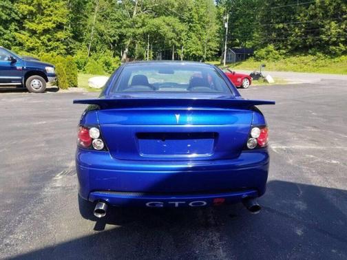 2006 Pontiac GTO Base