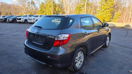 2009 Toyota Matrix Base