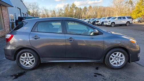 2009 Toyota Matrix Base