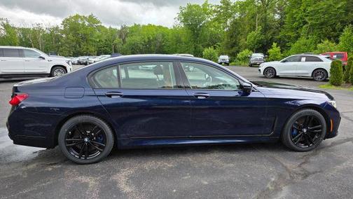 Blue 2021 BMW 750 i xDrive