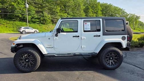 2012 Jeep Wrangler Unlimited Sahara