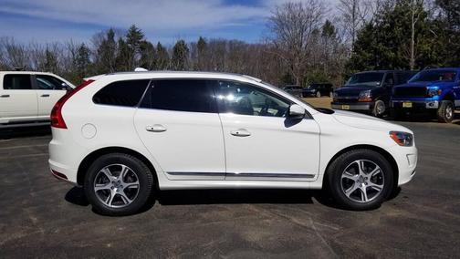 2015 Volvo XC60 T6 Premier Plus