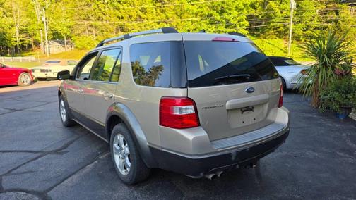 Beige 2007 Ford Freestyle SEL