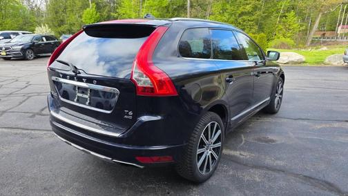 Blue 2017 Volvo XC60 T6 Inscription