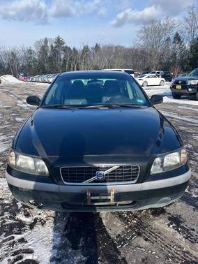 Black 2003 Volvo S60 2.4