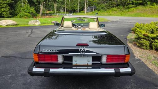 1989 Mercedes-Benz SL-Class 560SL