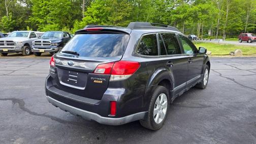 2010 Subaru Outback 2.5i Premium