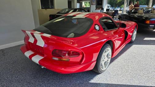 2002 Dodge Viper GTS