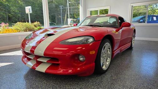 2002 Dodge Viper GTS