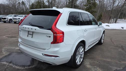 2017 Volvo XC90 T6 Inscription