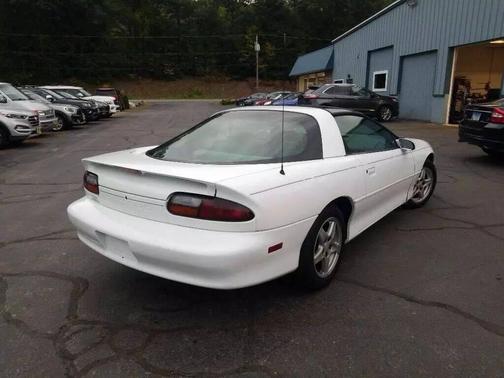 1998 Chevrolet Camaro Base