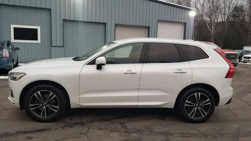 2019 Volvo XC60 T5 Momentum