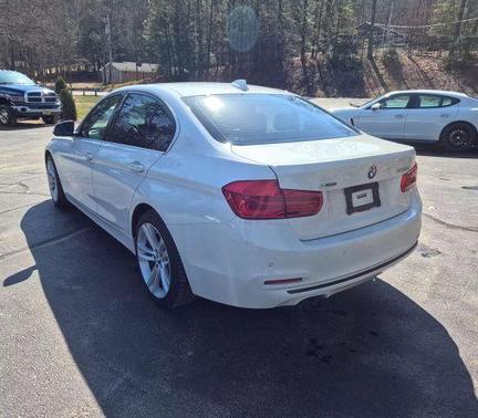 2018 BMW 330 i xDrive
