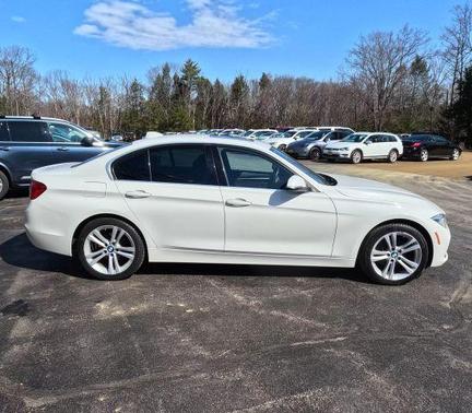 2018 BMW 330 i xDrive
