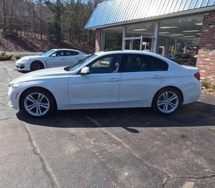 2018 BMW 330 i xDrive
