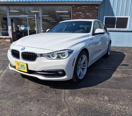 2018 BMW 330 i xDrive