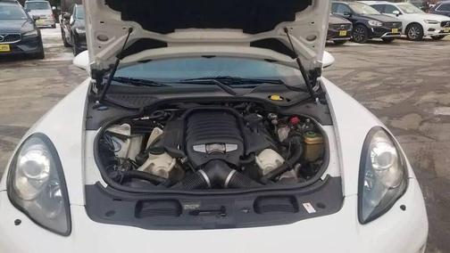 2013 Porsche Panamera GTS