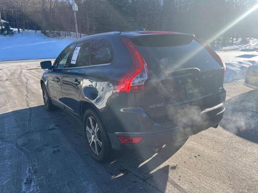 2011 Volvo XC60 T6