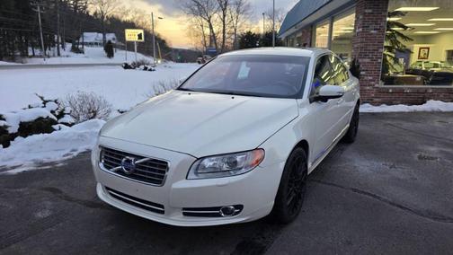 2010 Volvo S80 V8