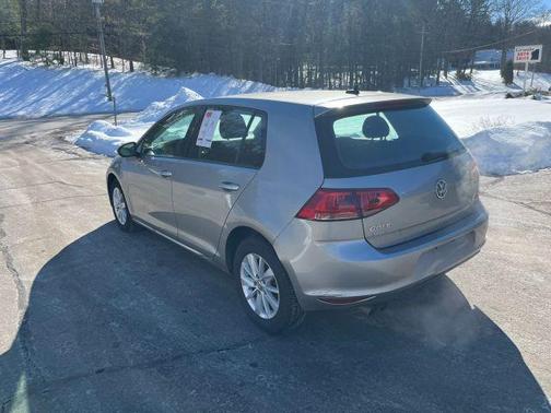 2017 Volkswagen Golf TSI S 4-Door