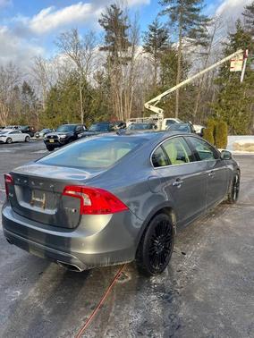 2017 Volvo S60 T5 Inscription Platinum