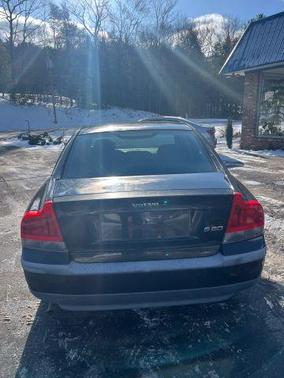 2004 Volvo S60 2.4