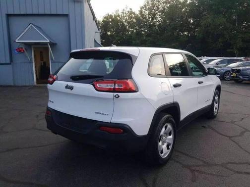 2015 Jeep Cherokee Sport