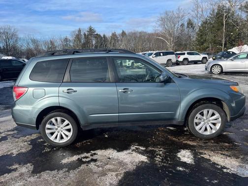 2011 Subaru Forester 2.5X Limited