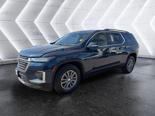 Blue 2023 Chevrolet Traverse LT Cloth