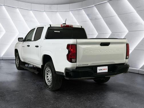 White 2025 Chevrolet Colorado WT